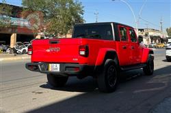 جیپ گلادیەتەر